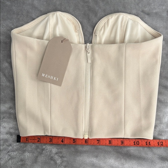 Meshki Dahlia Strapless Deep V Cropped Corset - Picture 7 of 7